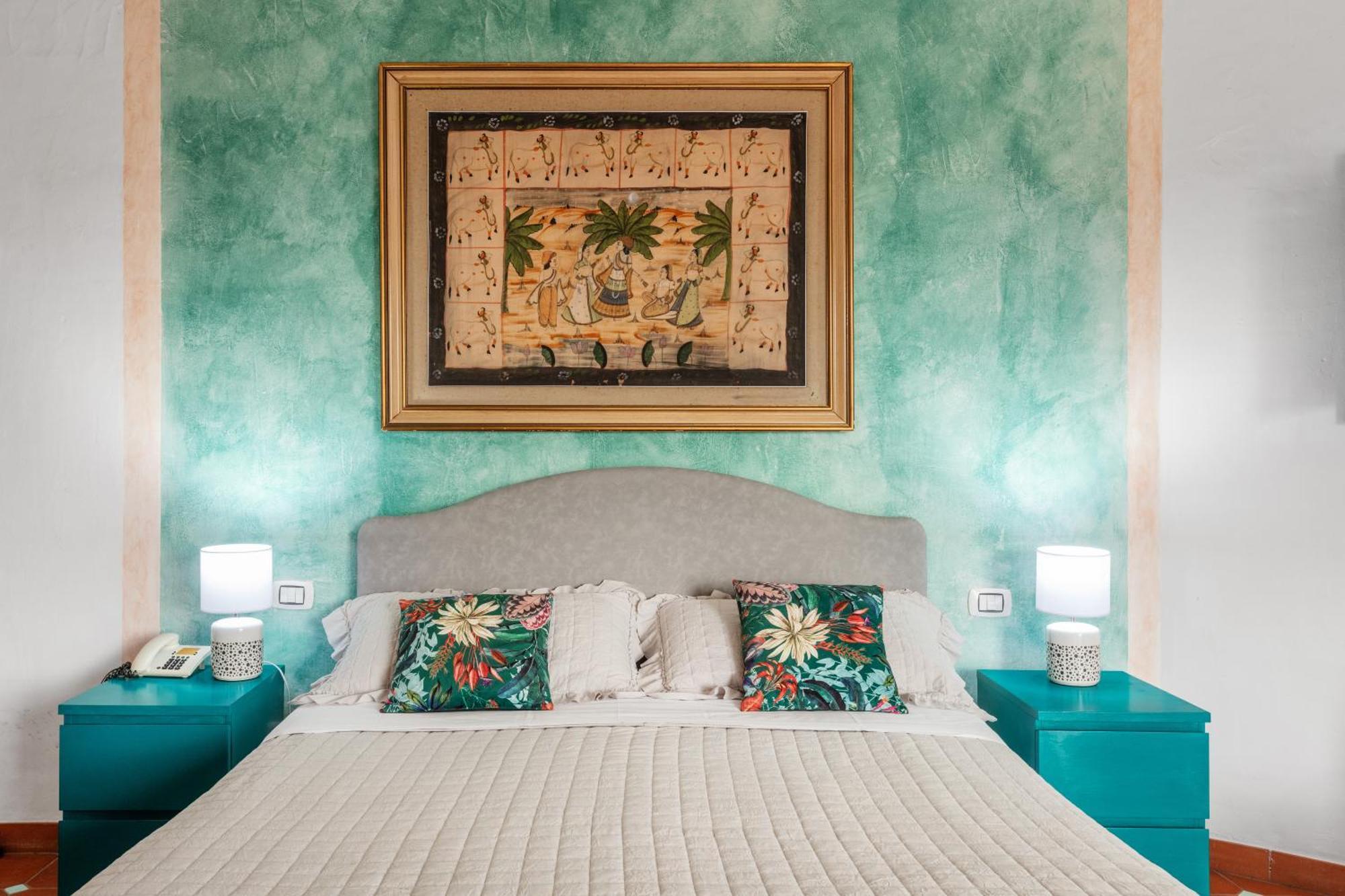 Hotel Stefania Boutique Hotel By The Beach Olbia Ngoại thất bức ảnh
